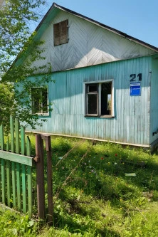 Нежилое здание, 1-этажное, площадь 61,4 кв. м, земельный участок, площадь 355 кв.м по адресу: Ярославская область, р-н Переславский, п. Ивановское, ул. Ленина, д. 21